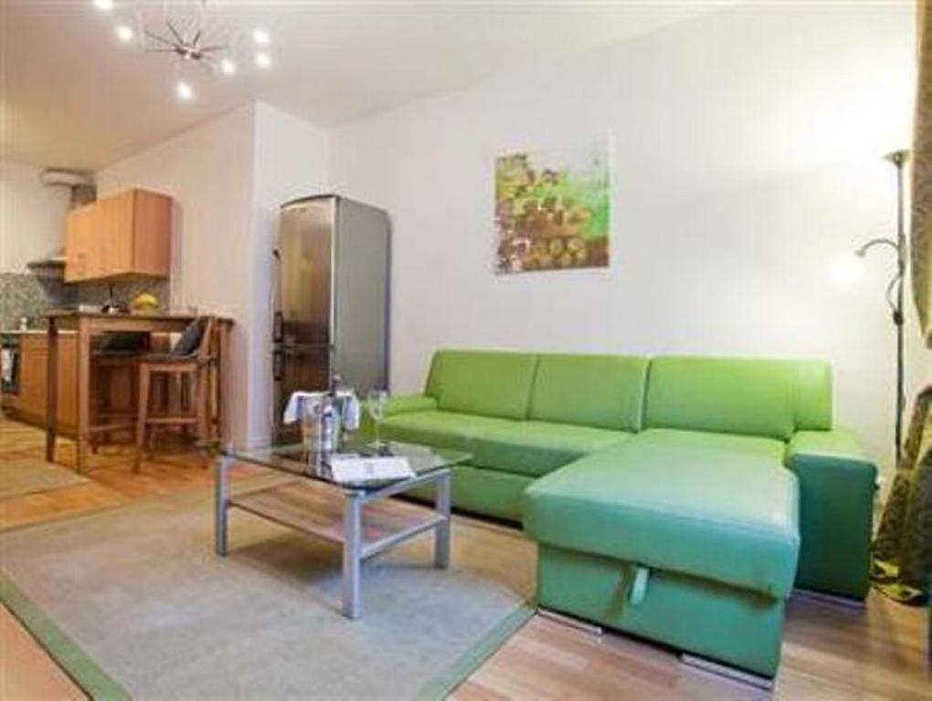 Apartment Smichov Praag Kamer foto